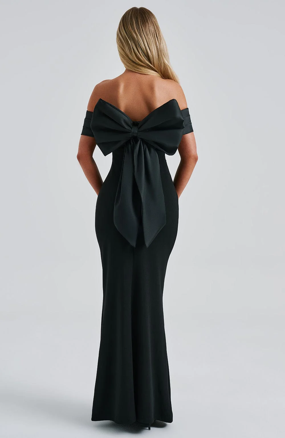 Joanna Maxi Dress - Black - Image 11