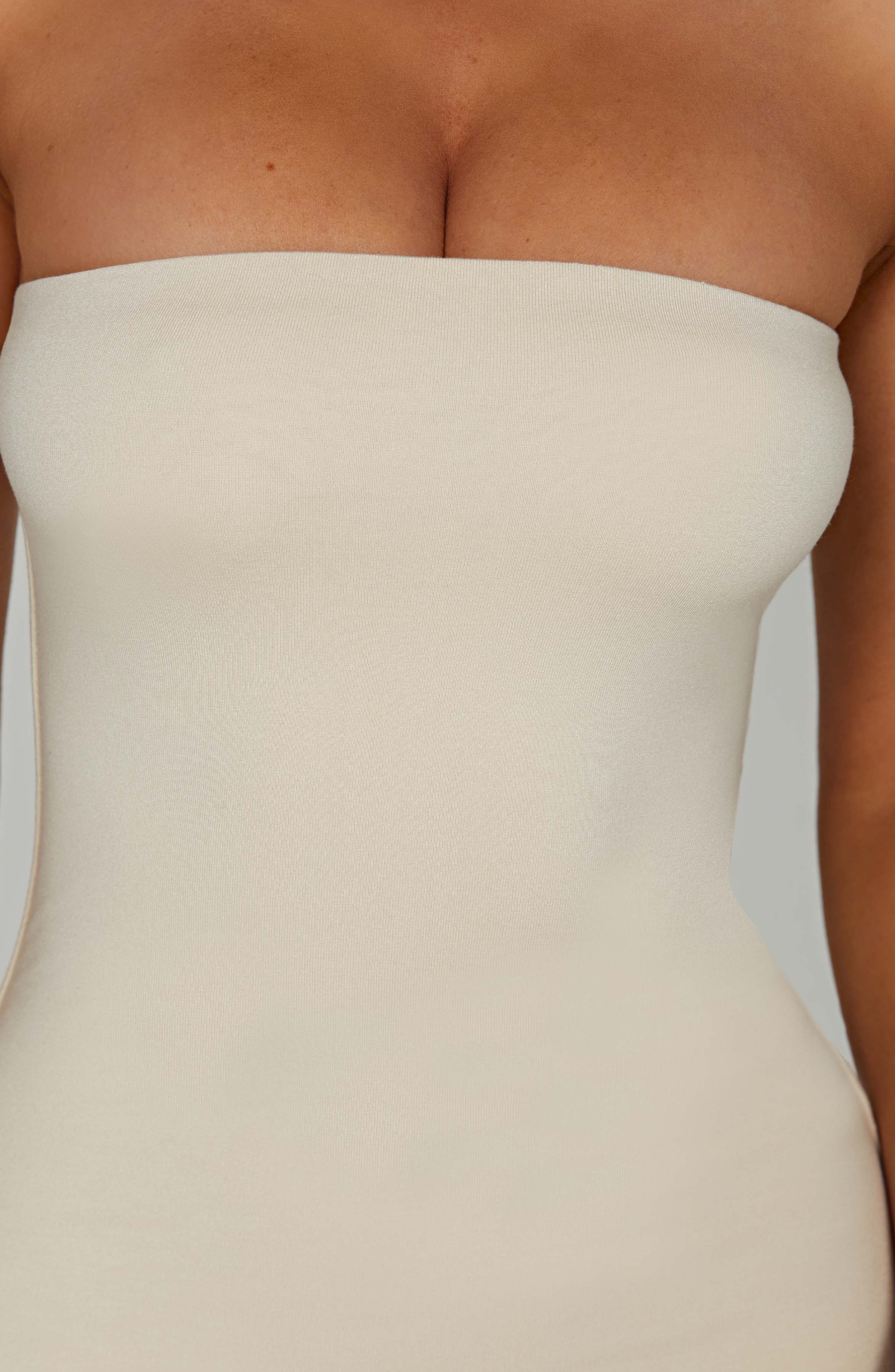 Teyana Maxi Dress - Cream - Image 4