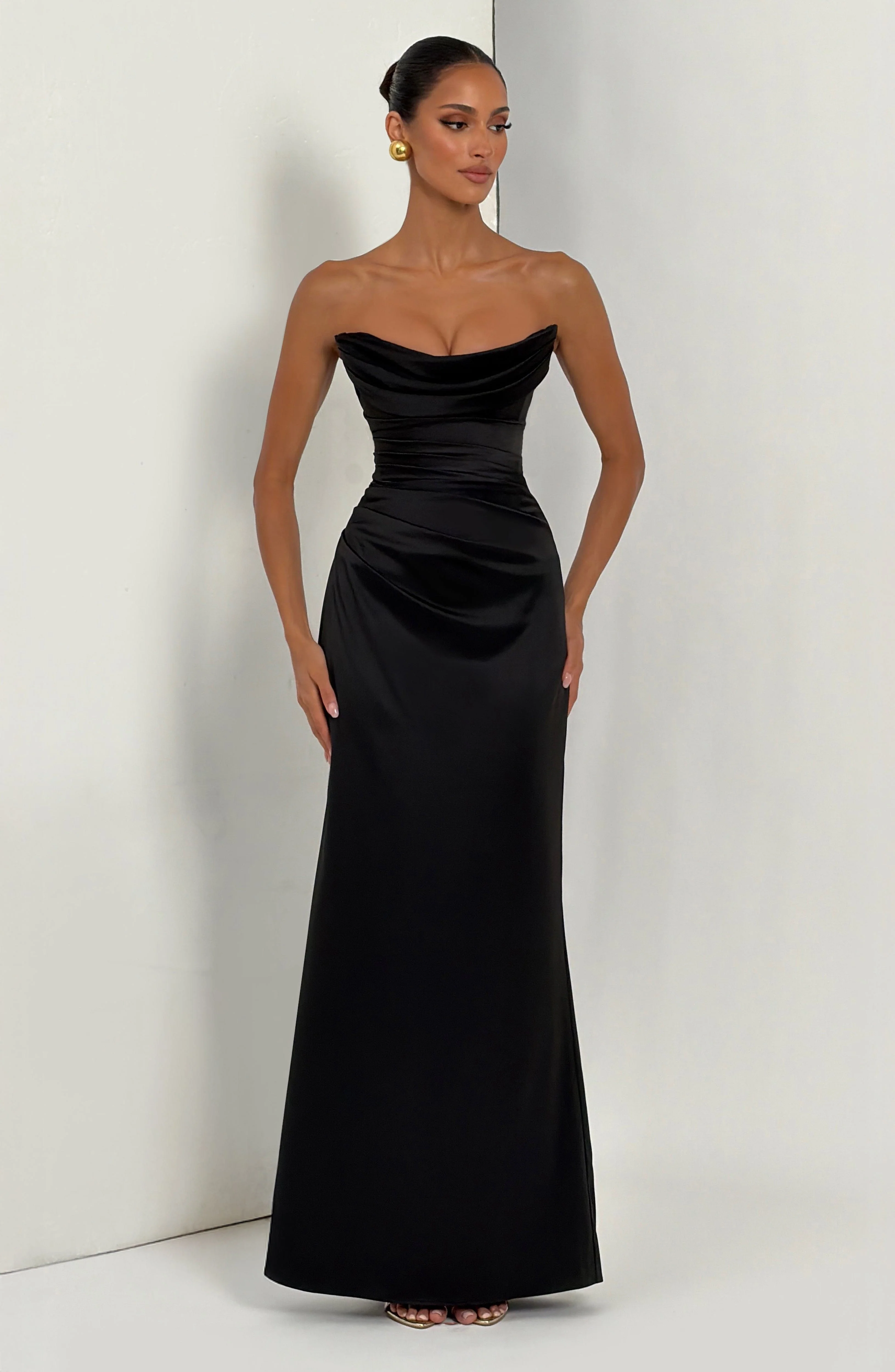 Vessa Maxi Dress - Black - Image 7